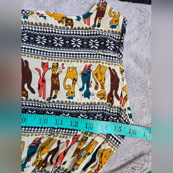 BEAUTY Cartoon Cat Patterned Lightweight Multicolor Sleeveless Midi Dress. Small - Picture 9 of 10